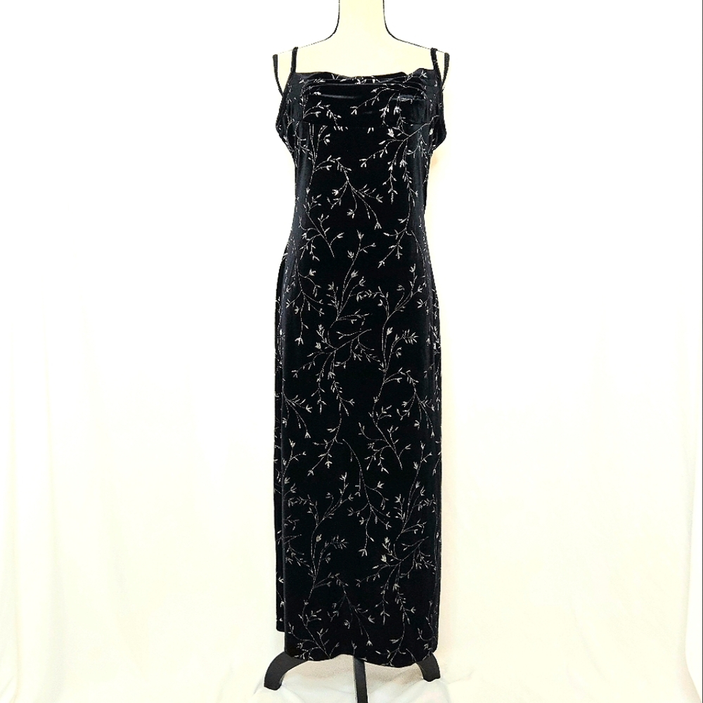 Vintage Y2K Velvet Formal Dress. Worthington. Size 8